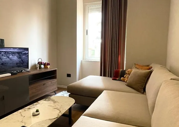 Top Center Apartment